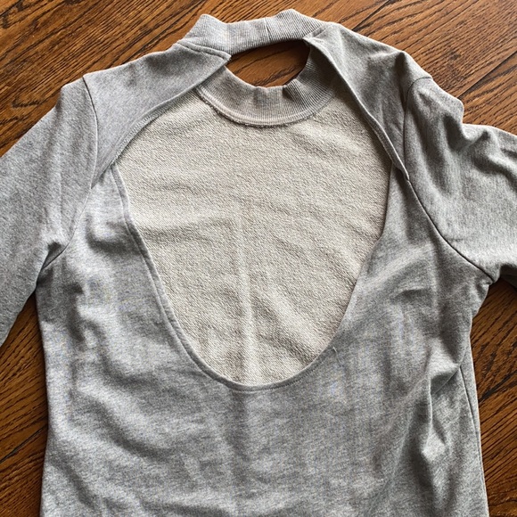 Sweater dress sexy open back - Picture 2 of 4